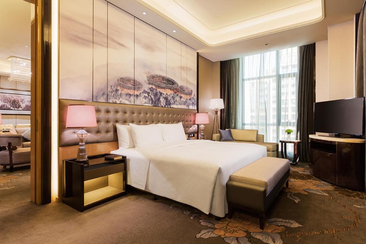 Wanda Realm Longyan Hotel Bagian luar foto