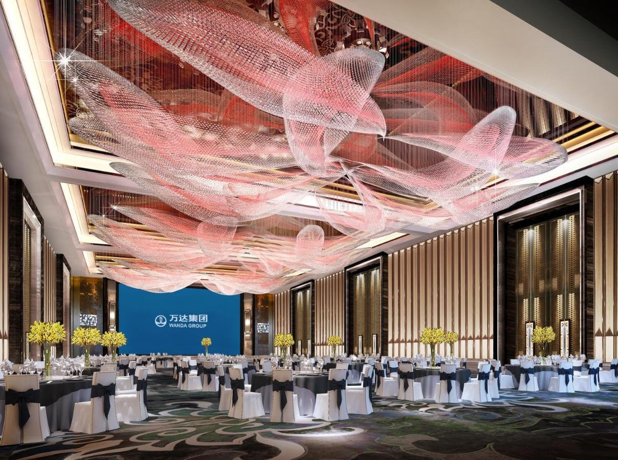 Wanda Realm Longyan Hotel Bagian luar foto