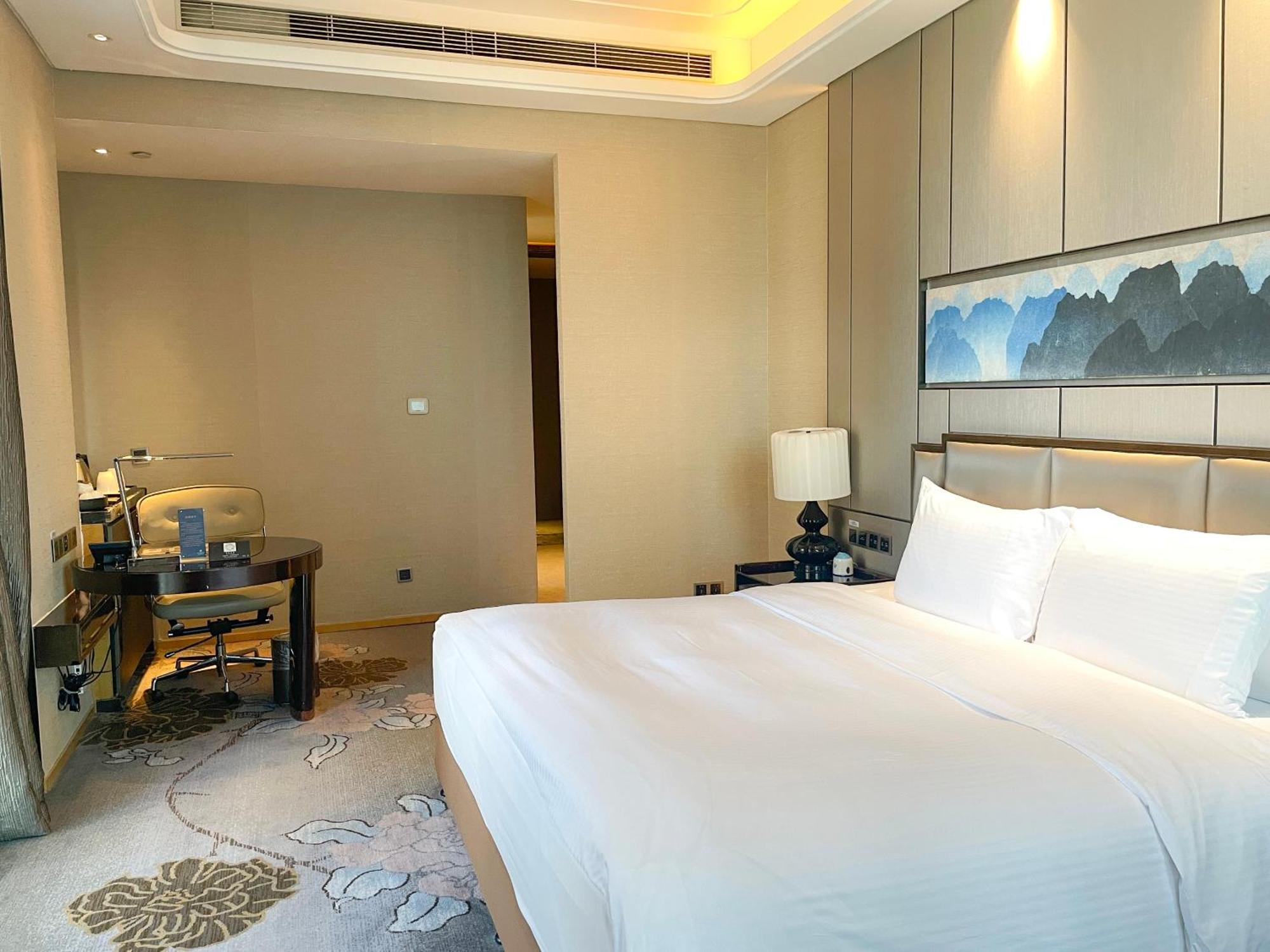 Wanda Realm Longyan Hotel Bagian luar foto