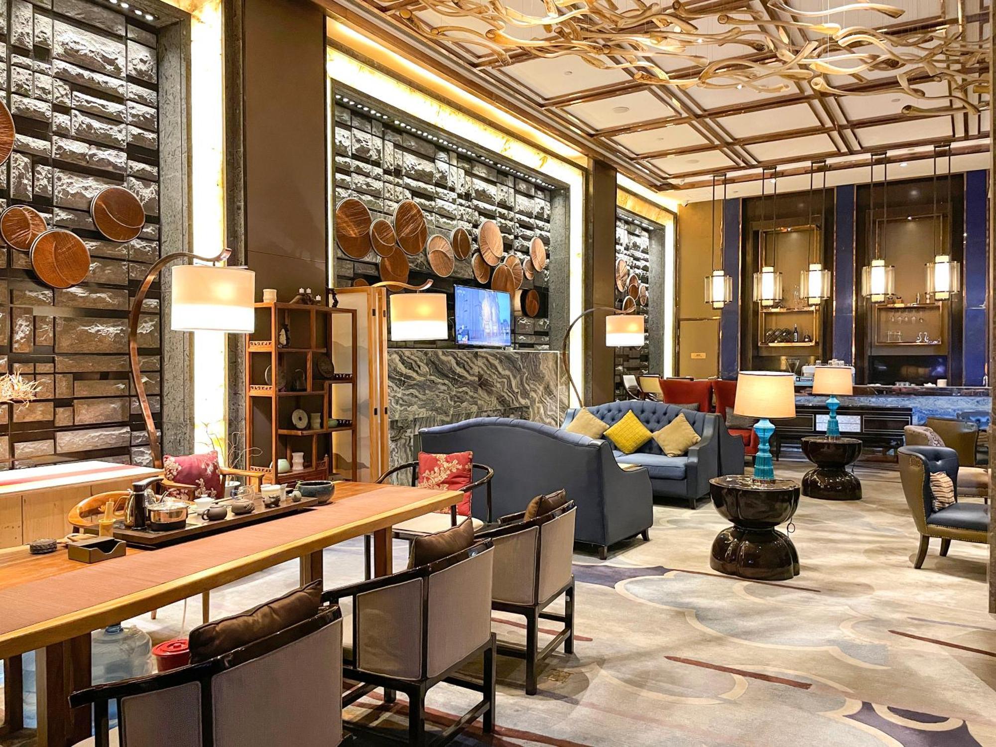 Wanda Realm Longyan Hotel Bagian luar foto